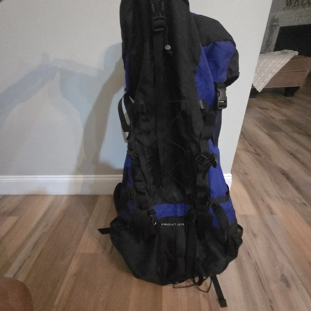 Vintage The North Face Frontier Internal Frame Hiking Backpack Blue Black Trekki